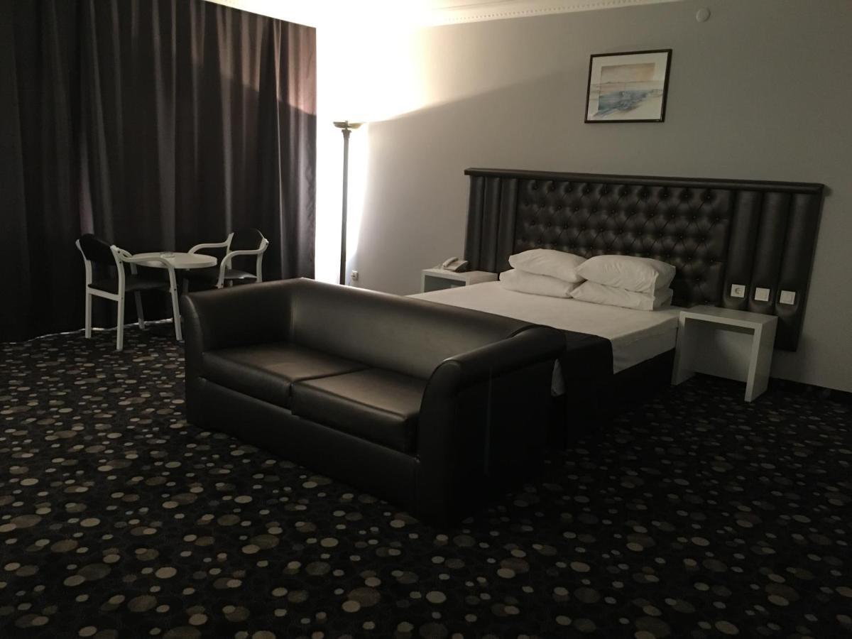 Hotel Eken Prestige Bandırma Buitenkant foto