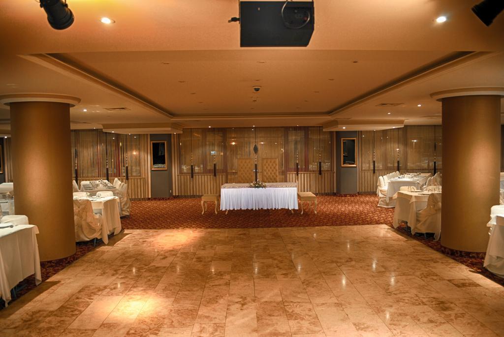 Hotel Eken Prestige Bandırma Buitenkant foto